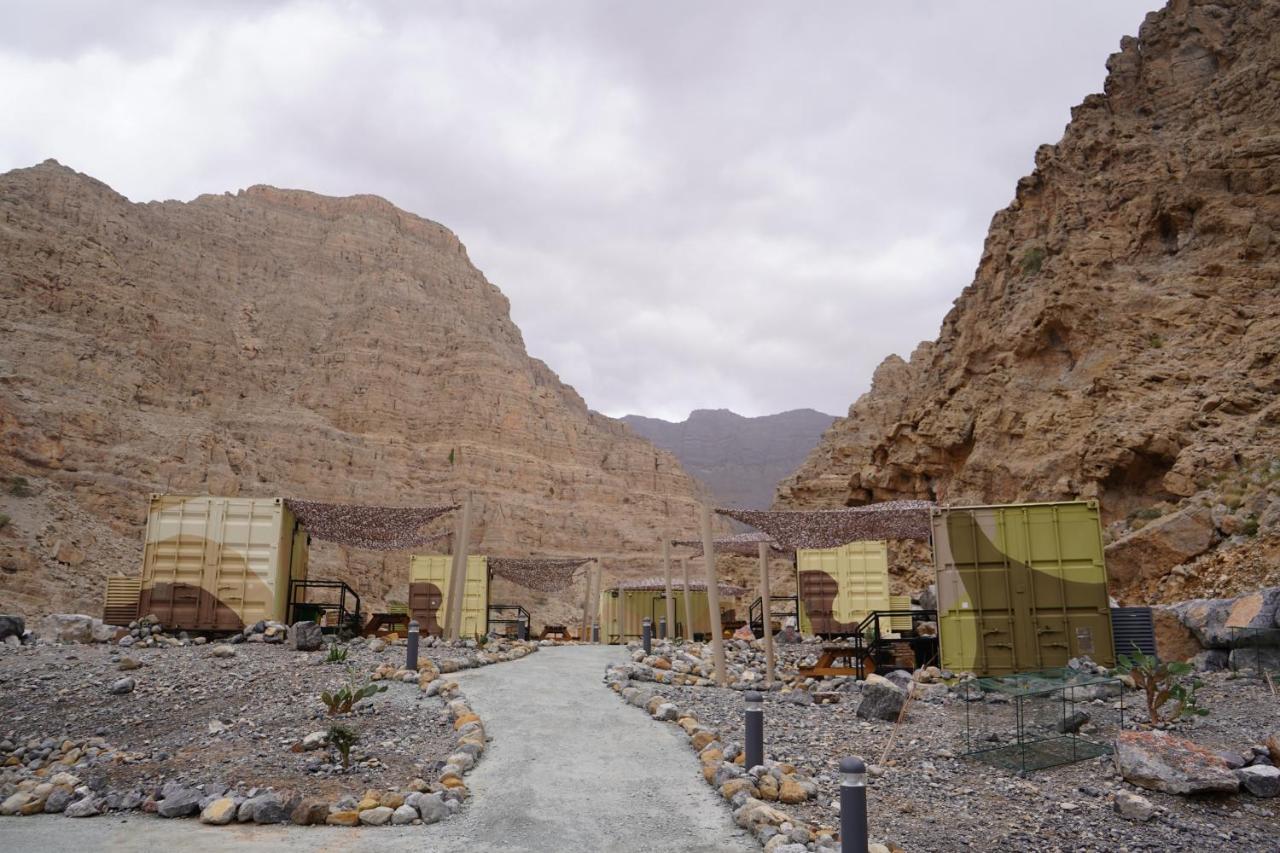 Bear Grylls Explorers Camp ラアス・アル・ハイマ エクステリア 写真